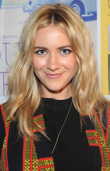 Meredith Hagner Lips Plastic Surgery