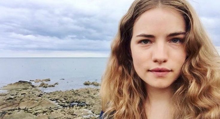 Willa Fitzgerald Plastic Surgery Nose Job Boob Job Botox Lips