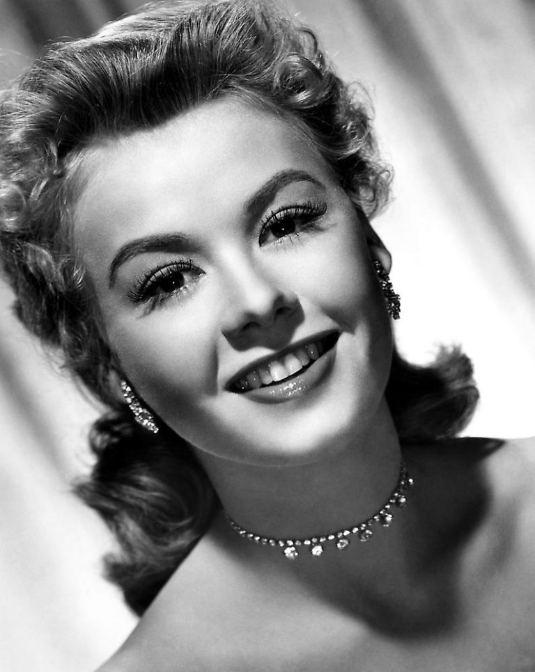 Vera-Ellen Cosmetic Surgery Face