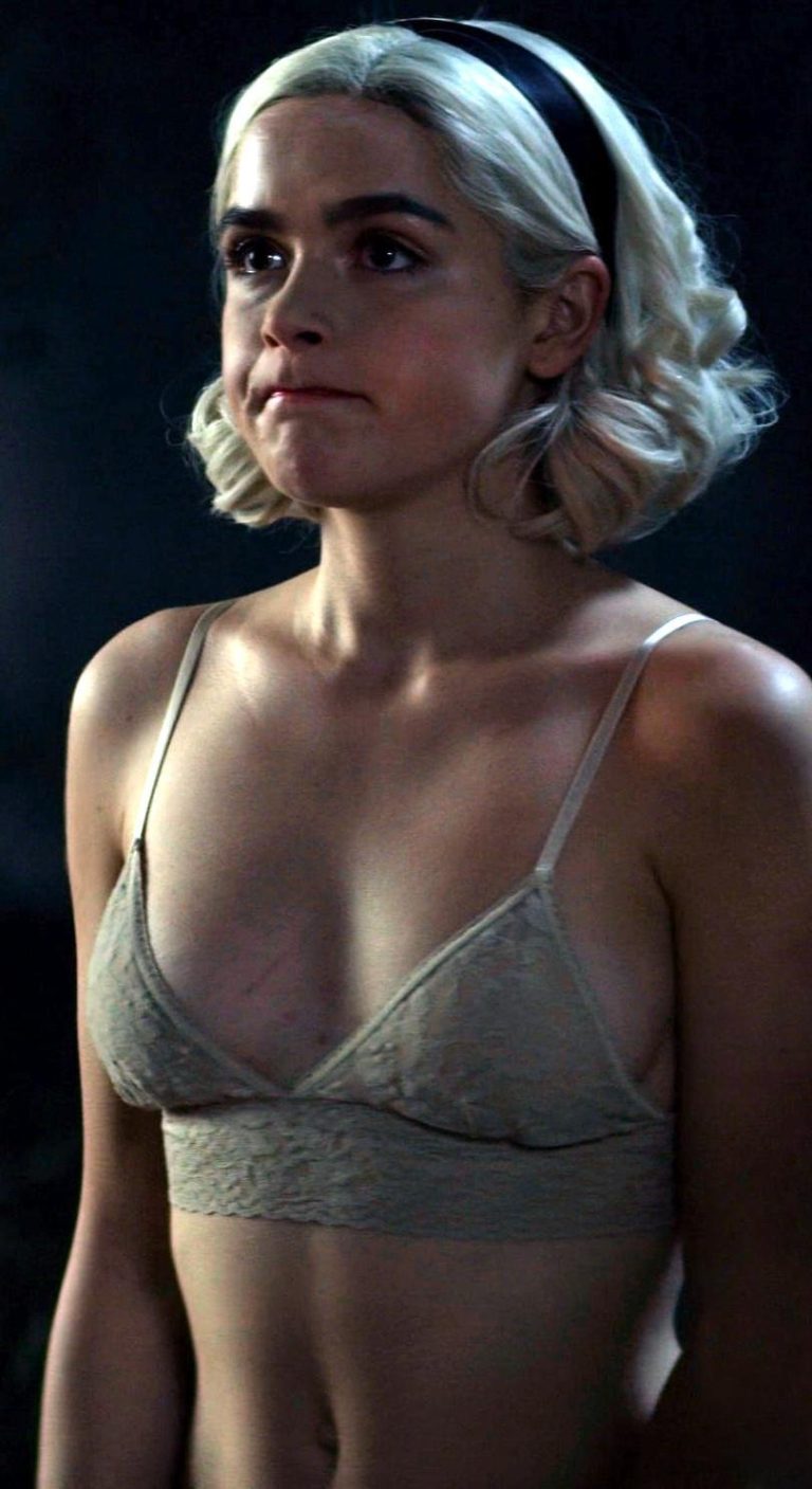 Kiernan Shipka Plastic Surgery Body