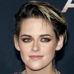 Kristen Stewart Cosmetic Surgery Face